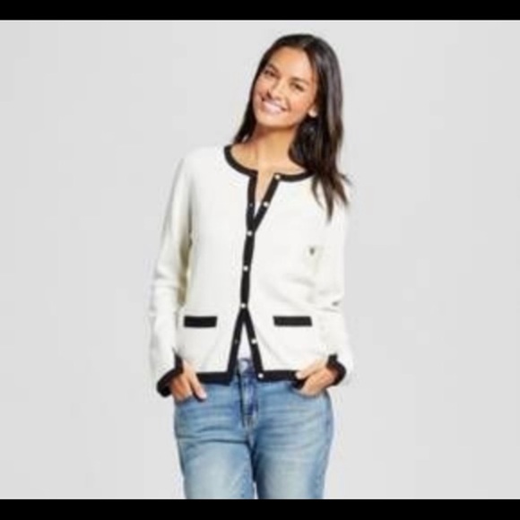 Cardigan - Picture 3 of 6